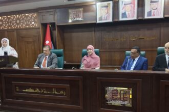أمسية شعرية تحتفي بالوطن في مهرجان جرش