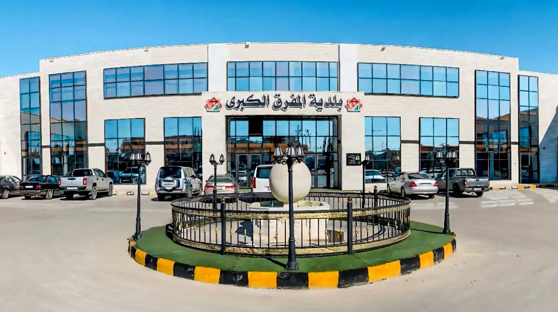 بلدية المفرق تنفذ مشاريع فتح وتعبيد طرق