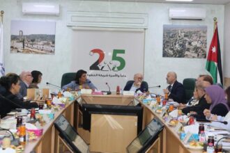 لجنة المرأة في الأعيان تطلع على خطة وطنية لحماية الأسرة حتى 2030