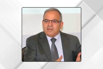المومني ينعى الكاتب الصحفي سلطان الحطاب