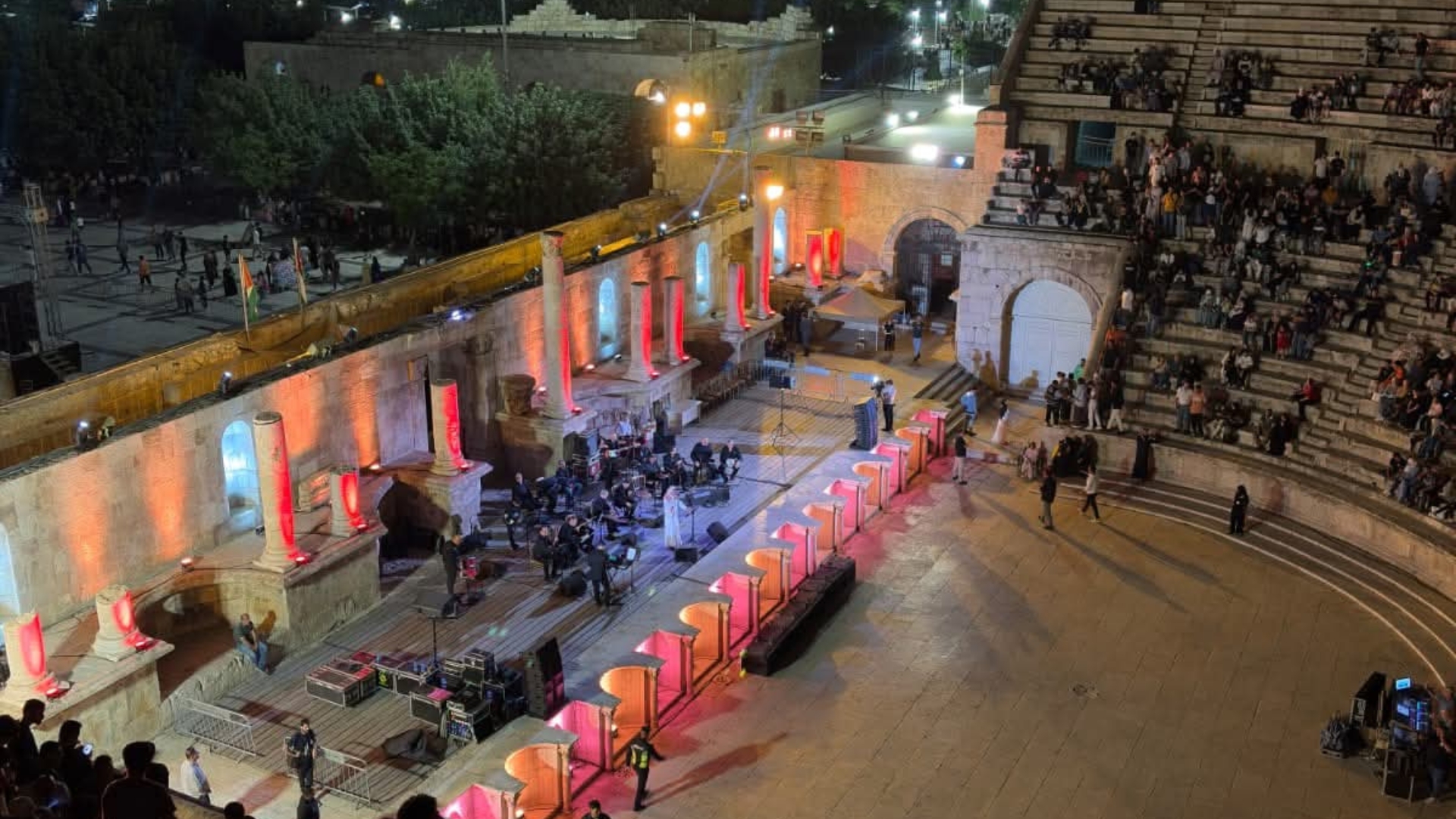 مهرجان جرش يحتفي برواد الأغنية الأردنية في أمسية غنائية بالمدرج الروماني