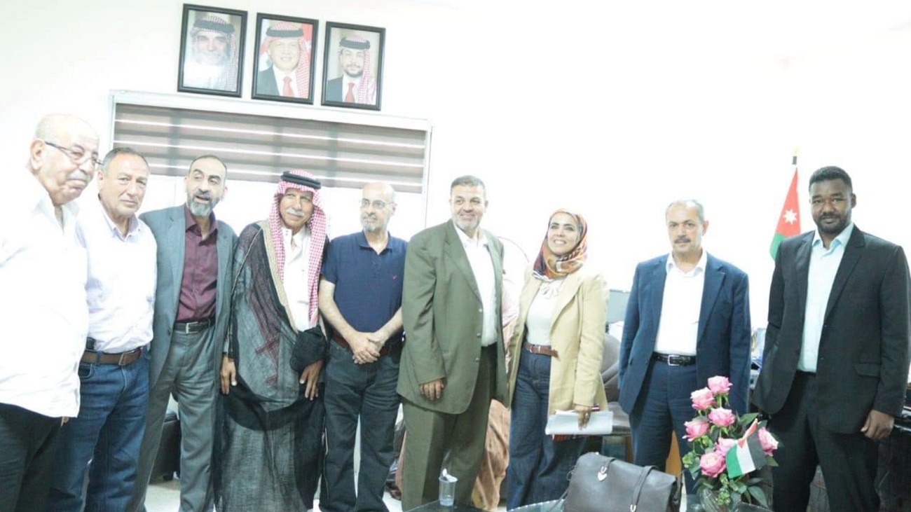 صورة حول : ثقافة البلقاء تبحث الاستعدادات لإطلاق مهرجان البلقاء الثقافي الرابع ثقافة البلقاء تبحث الاستعدادات لإطلاق مهرجان البلقاء الثقافي الرابع
