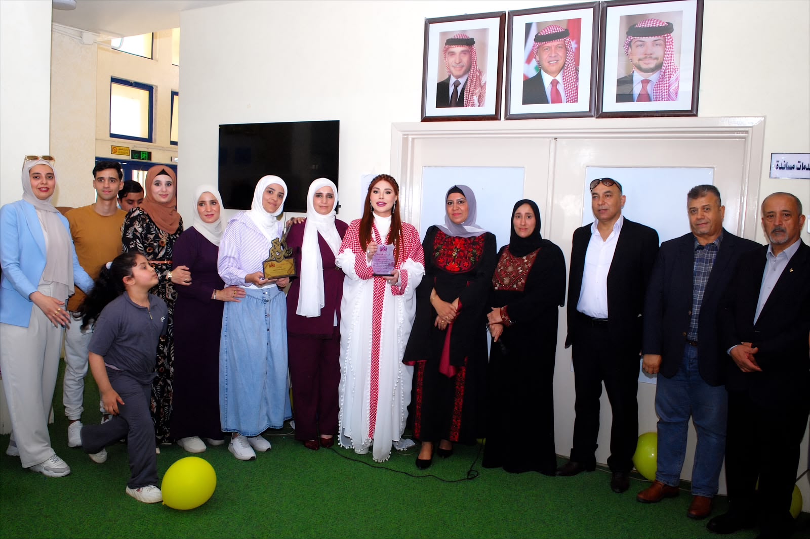 الدكتورة سارة طالب السهيل ترعى مبادرة فرحة بمرور سنة على تأسيس المركز الوطني للتوحد في محافظة الزرقاء.