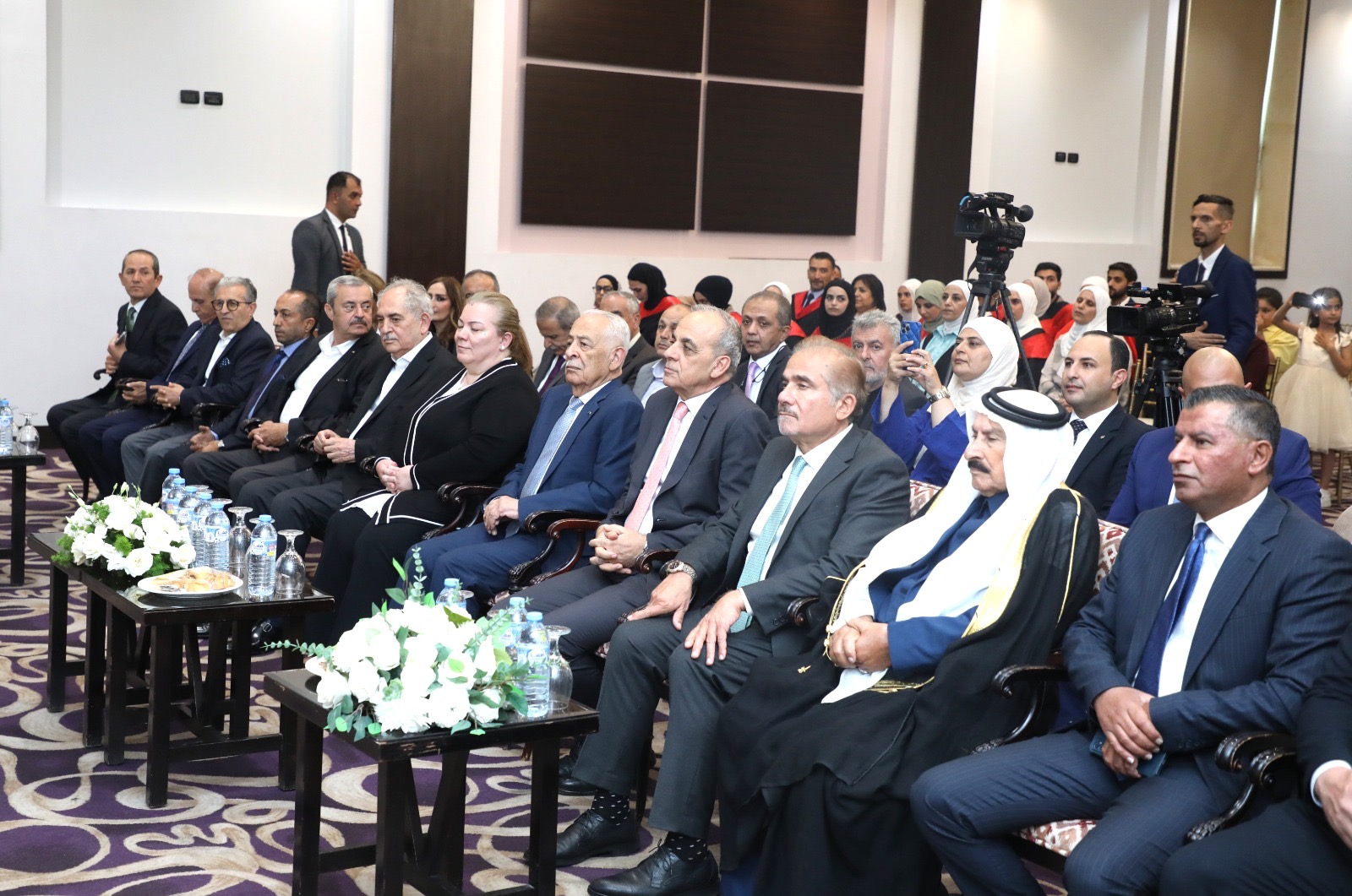 العيسوي يرعى حفل تخريج دورة الدليل السياحي لأبناء الكرك