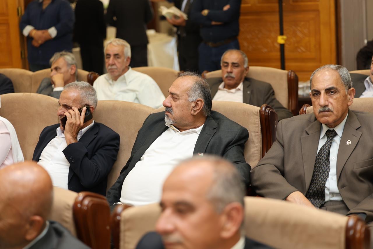 بالصور.. حفل اشهار كتاب «ما هذه الفوضى الموجودة على مكتبك؟» للكاتب ماجد جورج أبو عطا