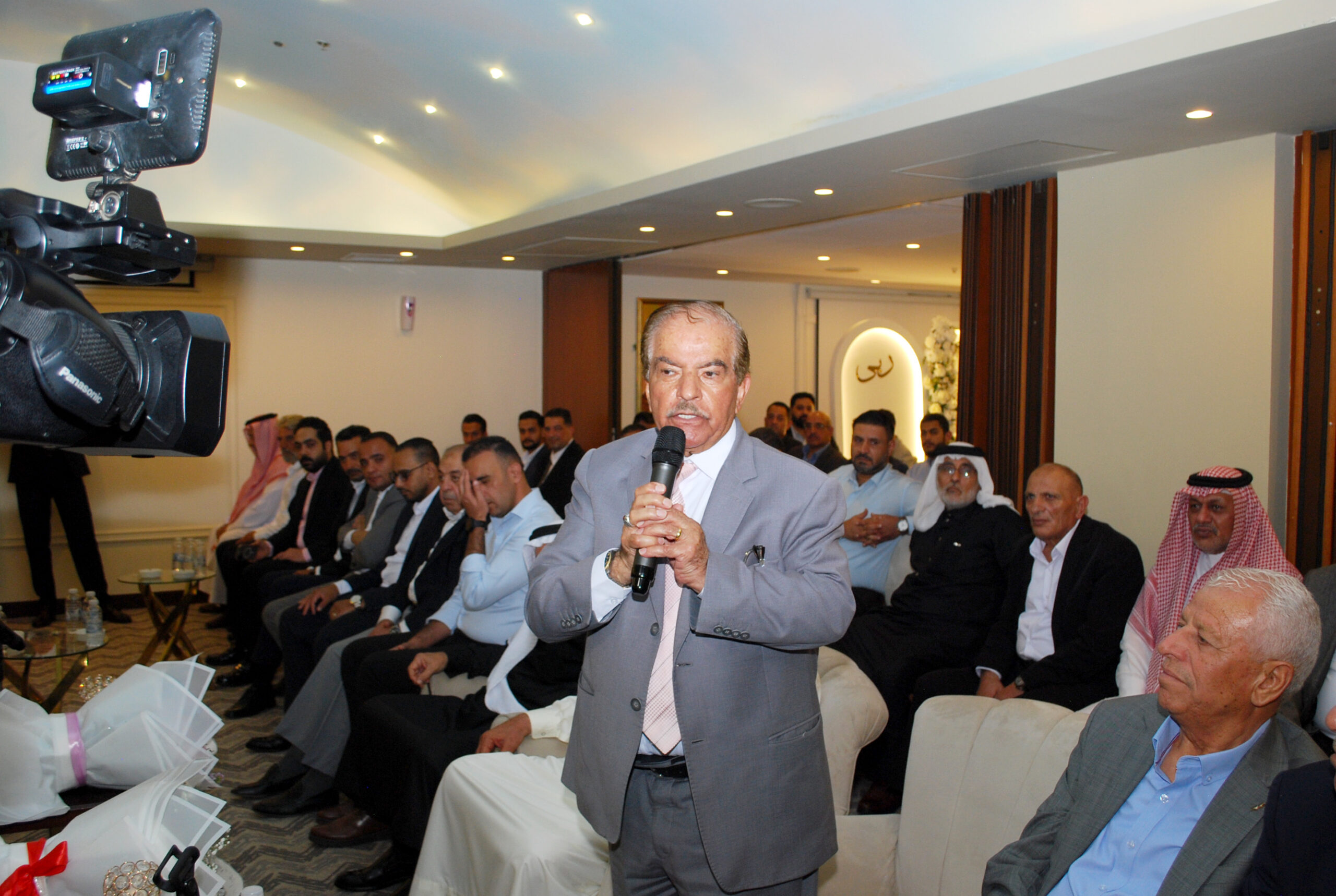 المومني طلب والباشا غازي الطيب أعطى