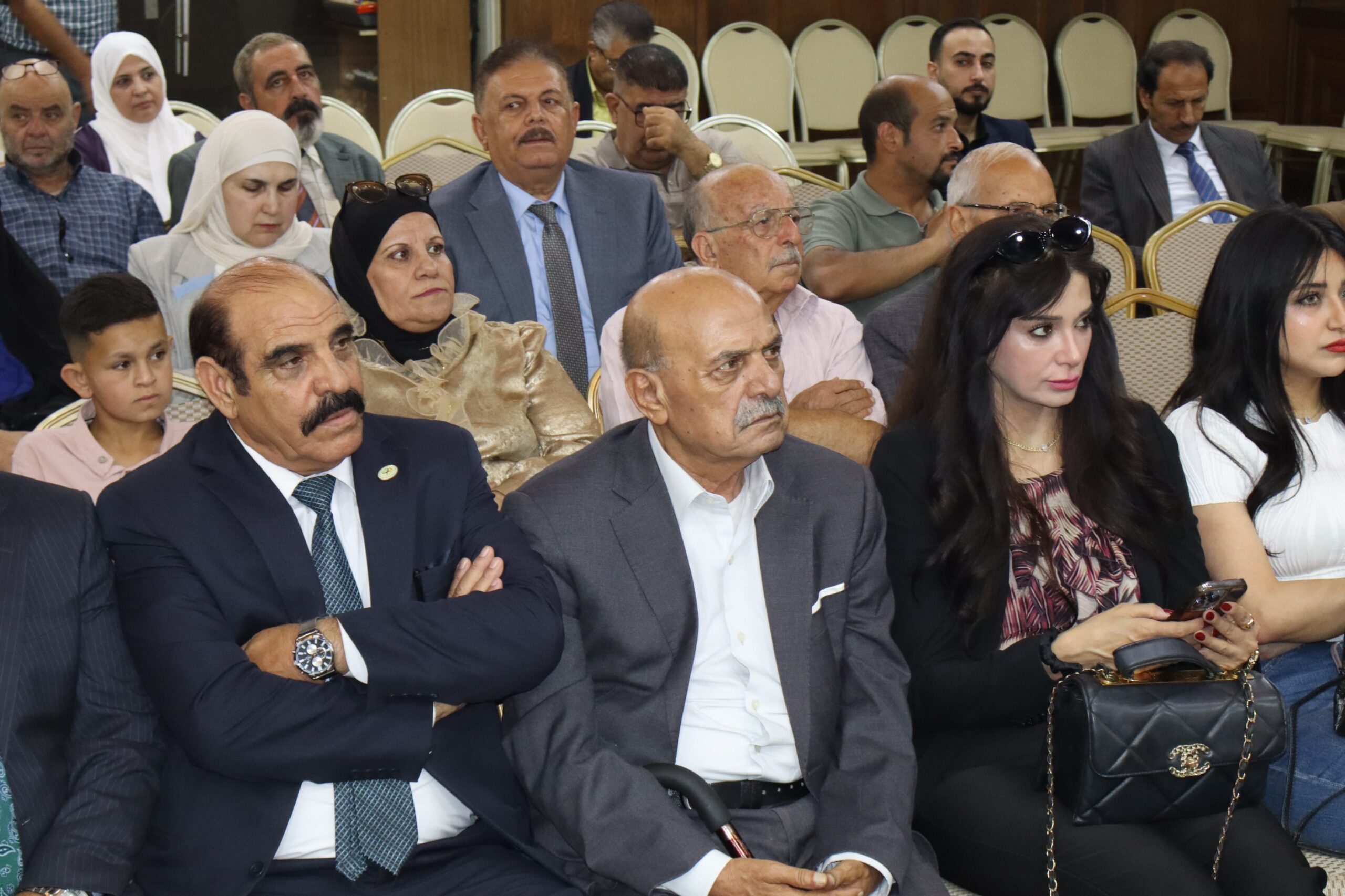 "اتحاد الكتاب" يكرّم عددا من الصحافيين والعاملين بالإعلام