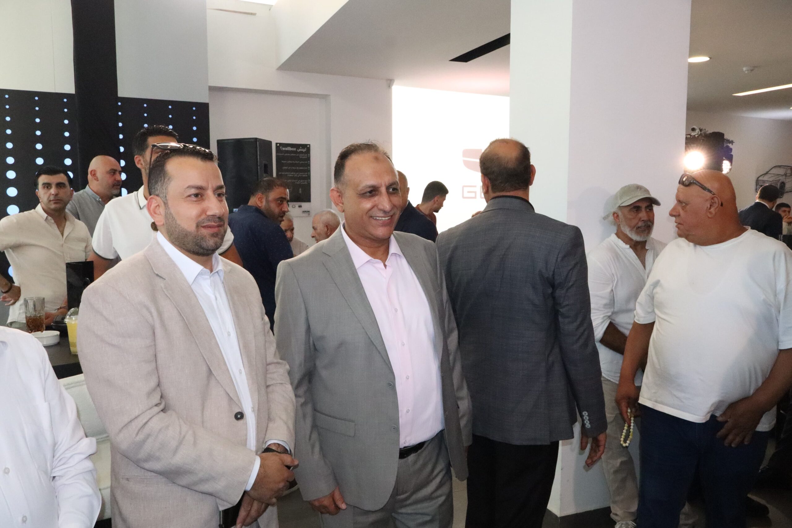 جيلي تعزز حضورها في الأردن بإطلاق EX5 EM-i الهجينة