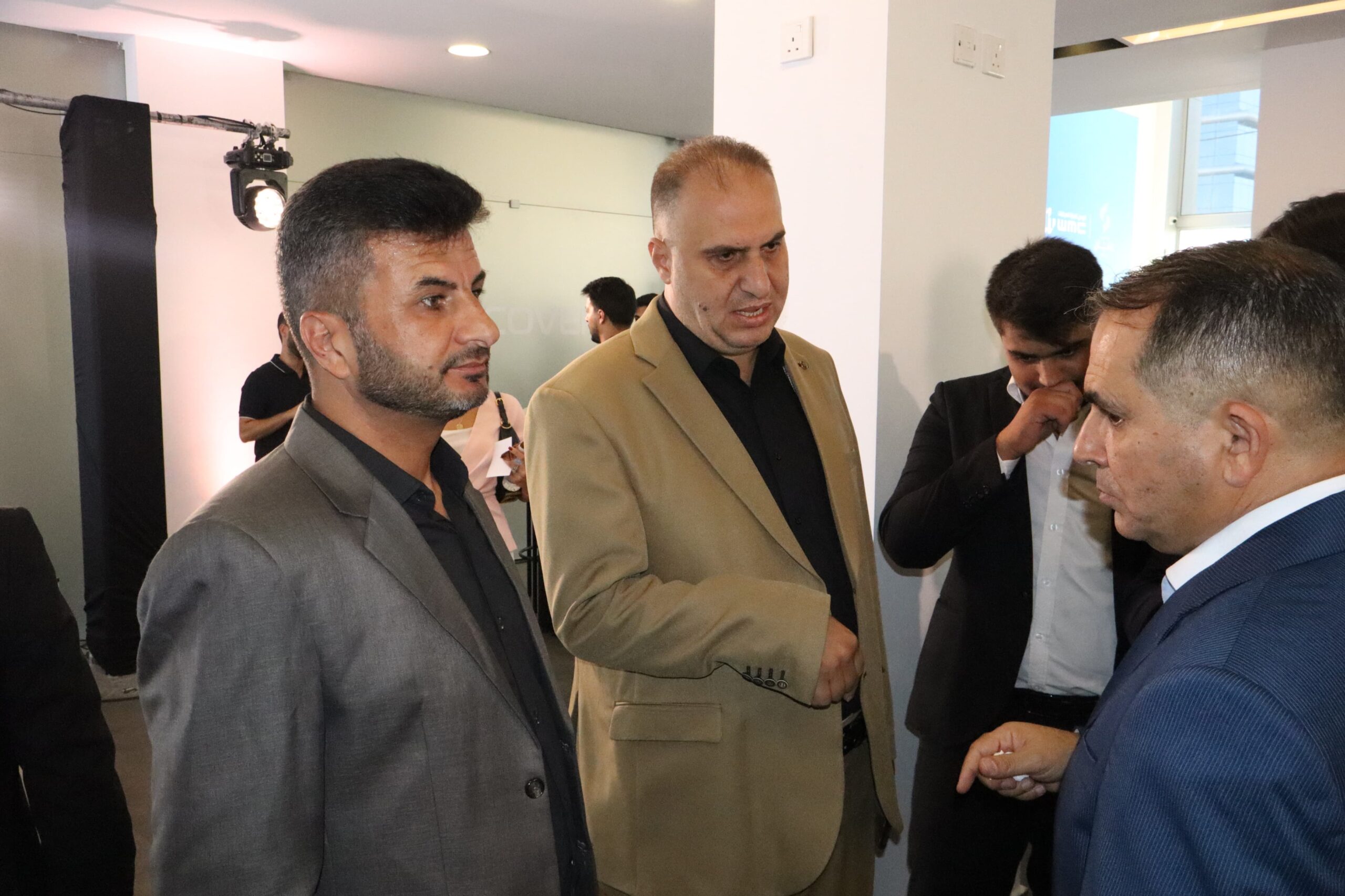 جيلي تعزز حضورها في الأردن بإطلاق EX5 EM-i الهجينة