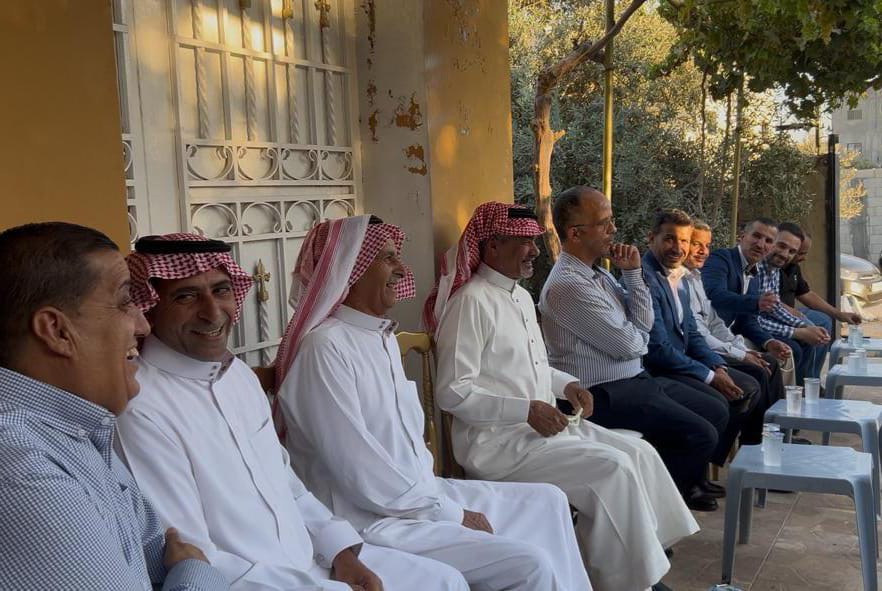 تقدم لها في الحرم المكي وجاءها بكبار القوم.. الشرعة تطلب والفايز يعطي يد كريمة آل المالكي لـ "نديم غزلان الشرعة".. الشرعة وآل المالكي يتصاهران في مادبا
