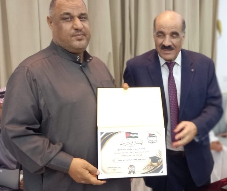 ديوان أبو اصليح يكرّم 80 من أبناء العشيرة الناجحين في التوجيهي والجامعات