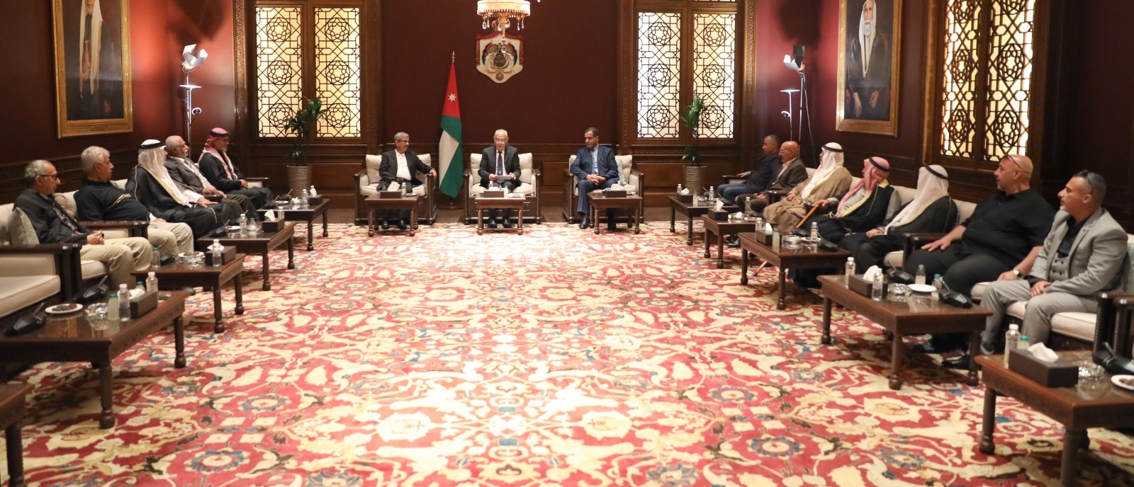 صورة حول : العيسوي: الرؤية الملكية جعلت الأردن مركزا واعدا للاستثمار ونموذجا في الاعتدال العيسوي: الرؤية الملكية جعلت الأردن مركزا واعدا للاستثمار ونموذجا في الاعتدال