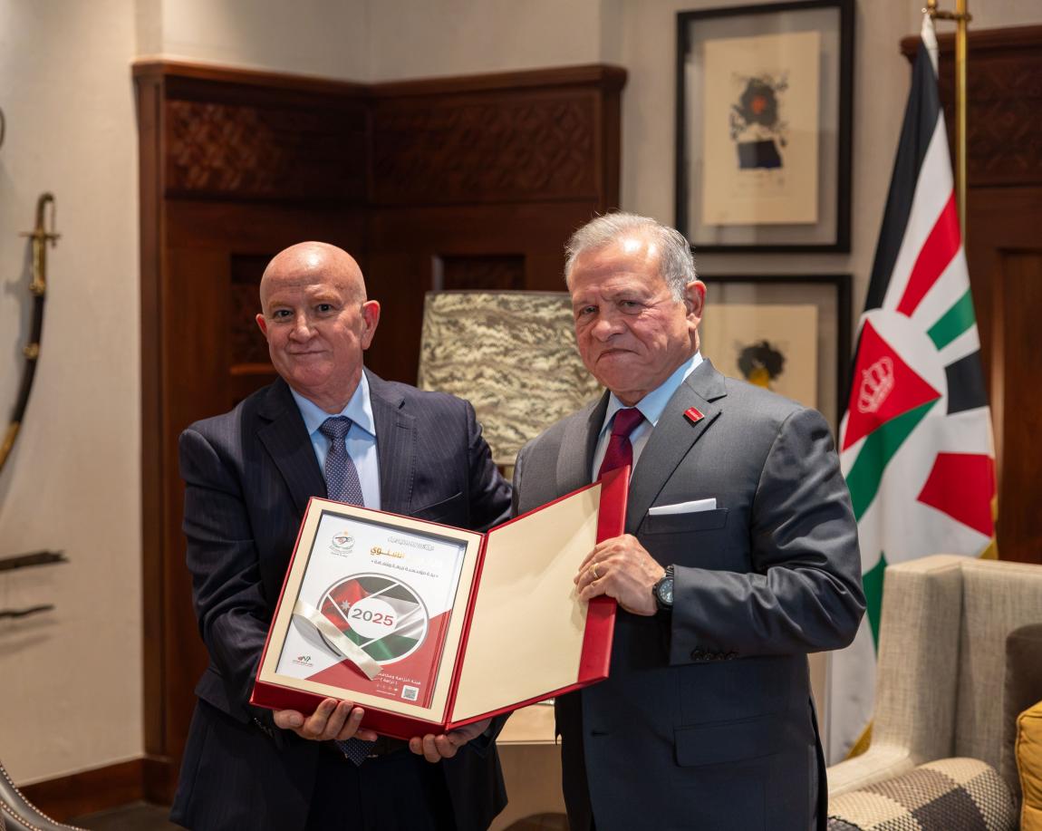 الملك يتسلم التقرير السنوي لهيئة النزاهة ومكافحة الفساد