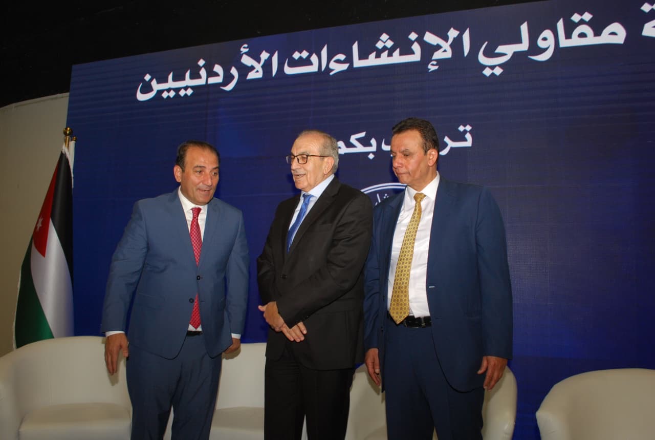أبو السمن: قطاع الإنشاءات ركيزة أساسية للاقتصاد الوطني وداعم للتنمية
