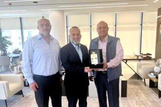 إشادات ميدانية واسعة بتطوّر عمان الاهلية ومواكبة تخصصاتها لسوق العمل