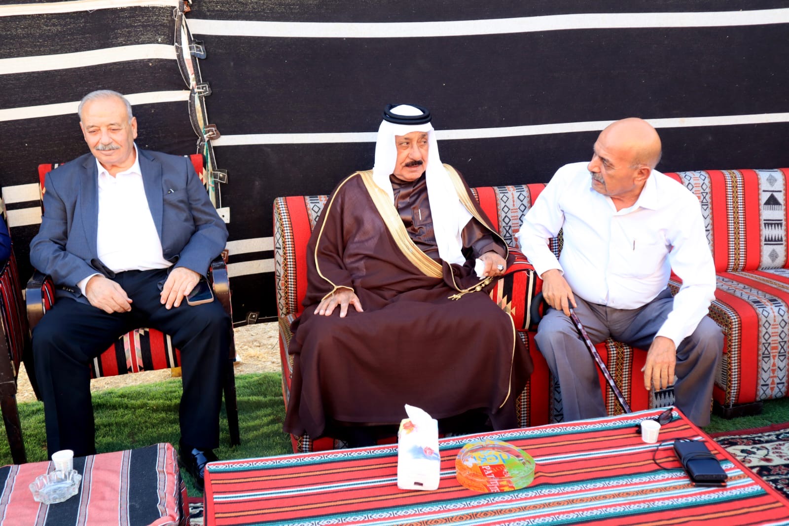 بالصور... المصري والحموري والملكاوي في ضيافة الزميل احمد البدادوة