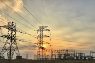 "الكهرباء الوطنية": الحمل المتوقع خلال الصيف يبلغ 4500 ميغاواط