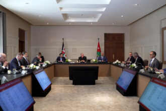 الملك يوجّه الحكومة بالمضي في إعداد وتنفيذ خطط لتعزيز المخزون الاستراتيجي من الطاقة