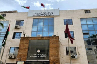 وزارة العمل: لا تمديد لفترة قوننة أوضاع العمالة غير الأردنية المخالفة