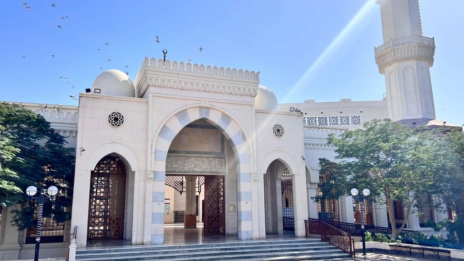 صورة حول : خطبة الجمعة بلغة الإشارة تفتح أبواب التواصل أمام صم العقبة خطبة الجمعة بلغة الإشارة تفتح أبواب التواصل أمام صم العقبة