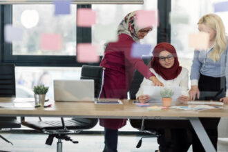 دعم 4653 مشروعا منزليا مملوكا لنساء خلال النصف الأول من 2026