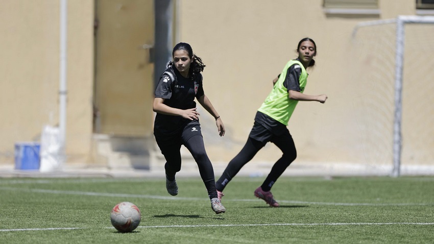 صورة حول : المنتخب الوطني النسوي ت17 ينهي تحضيراته في عمان ويغادر إلى إندونيسيا المنتخب الوطني النسوي ت17 ينهي تحضيراته في عمان ويغادر إلى إندونيسيا