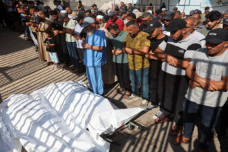 الصحة الفلسطينية: 73,386 شهيدًا في غزة منذ بدء العدوان