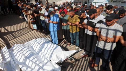 صورة حول : الصحة الفلسطينية: 73,386 شهيدًا في غزة منذ بدء العدوان الصحة الفلسطينية: 73,386 شهيدًا في غزة منذ بدء العدوان