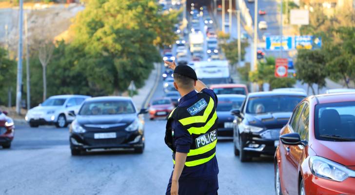 صورة حول : إدارة السير: نتطلع لاحتفالات توجيهي دون مخالفات إدارة السير: نتطلع لاحتفالات توجيهي دون مخالفات