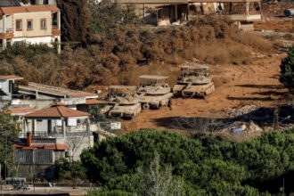 لبنان وإسرائيل تستأنفان مفاوضات روما وسط مساعٍ لانسحاب إسرائيلي تدريجي من الجنوب
