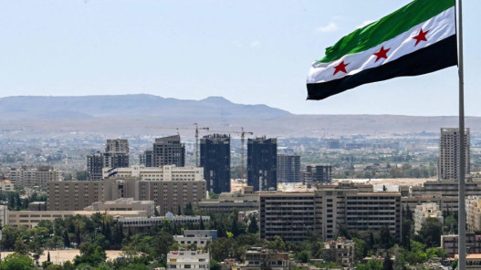 صورة حول : مقتل جندي وإصابة اثنين بهجوم مجهولين شرقي دير الزور مقتل جندي وإصابة اثنين بهجوم مجهولين شرقي دير الزور