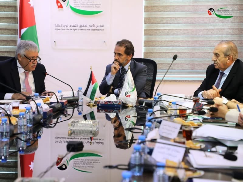صورة حول : الأمير مرعد يلتقي وزراء ومعنيين لبحث أسباب تعثر تطبيق كودة متطلبات البناء للأشخاص ذوي الإعاقة الأمير مرعد يلتقي وزراء ومعنيين لبحث أسباب تعثر تطبيق كودة متطلبات البناء للأشخاص ذوي الإعاقة