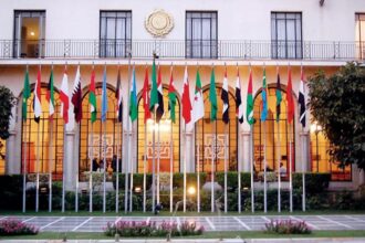 الجامعة العربية تدين استهداف إسرائيل مطار أبو الظهور بسوريا