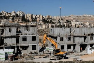 إسرائيل تطرح مناقصة لبناء 1200 وحدة استيطانية جديدة