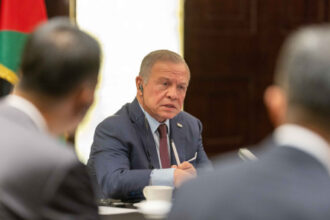الملك يلتقي ممثلي شركات صينية رائدة لبحث فرص الاستثمار في الأردن