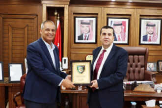 البلقاء التطبيقية و”اليونسكو” تبحثان تطوير التعليم والتدريب التقني والمهني