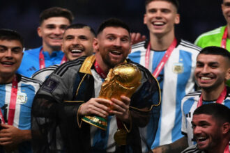 ميسي يعلن اعتزاله اللعب دوليا مع الأرجنتين بعد مسيرة تجاوزت 20 عاما