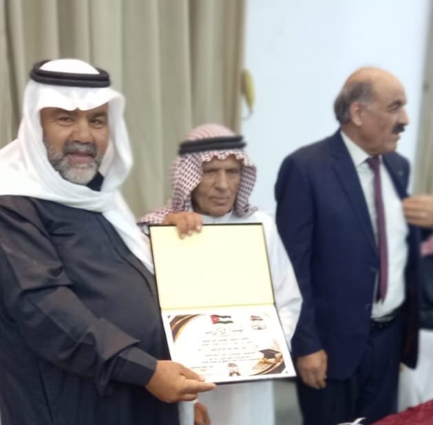 ديوان أبو اصليح يكرّم 80 من أبناء العشيرة الناجحين في التوجيهي والجامعات