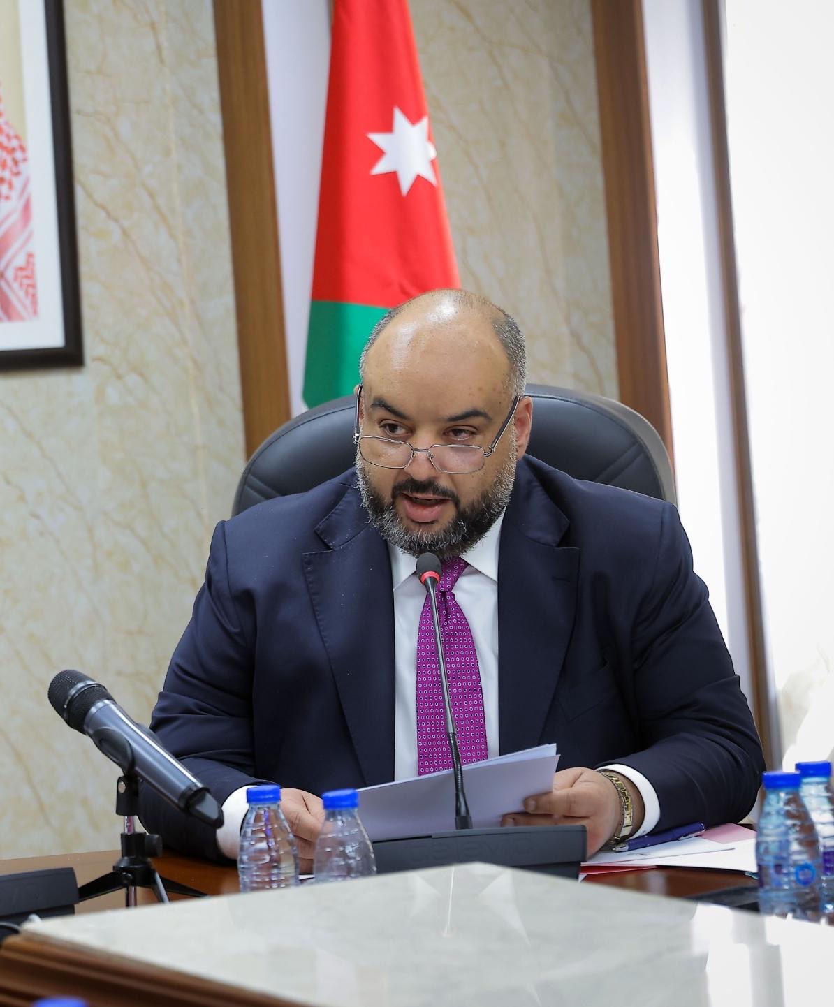 صورة حول : الخشمان: جلالة الملك كان ولا يزال في مقدمة المدافعين عن القضية الفلسطينية وعن القدس ومقدساتها الخشمان: جلالة الملك كان ولا يزال في مقدمة المدافعين عن القضية الفلسطينية وعن القدس ومقدساتها