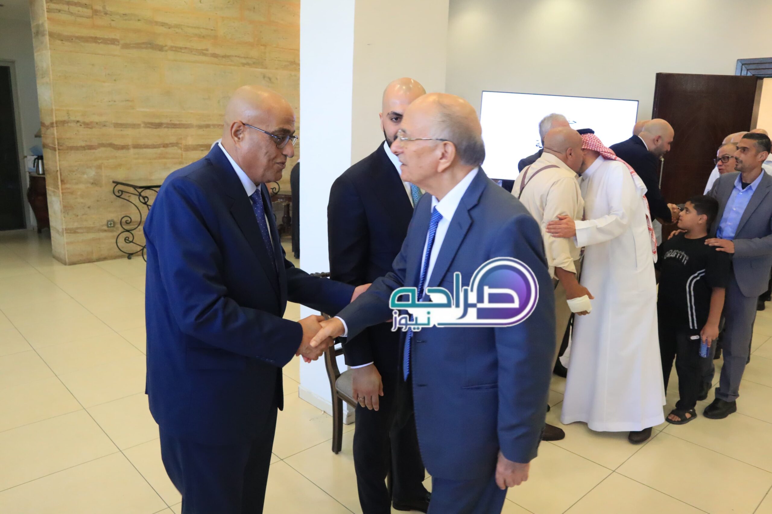 آل عطية الكرام.. مأدبة غداء حاشدة احتفاءً بزفاف الشاب معاذ مازن عطية