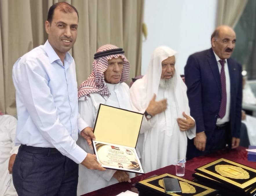 ديوان أبو اصليح يكرّم 80 من أبناء العشيرة الناجحين في التوجيهي والجامعات