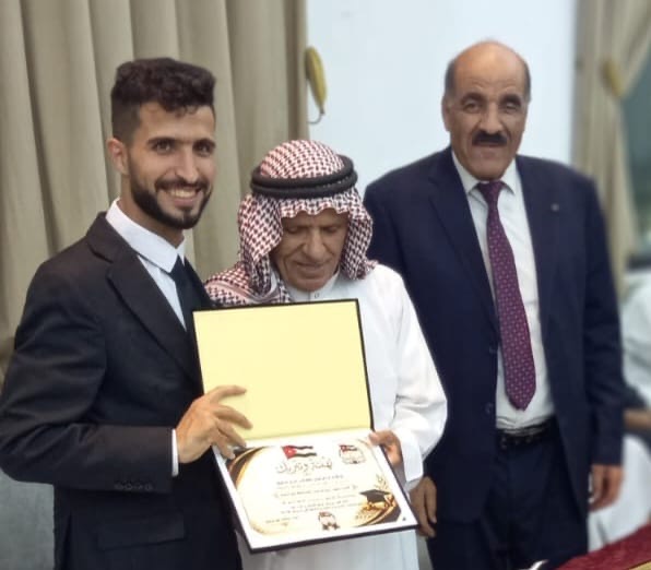 ديوان أبو اصليح يكرّم 80 من أبناء العشيرة الناجحين في التوجيهي والجامعات