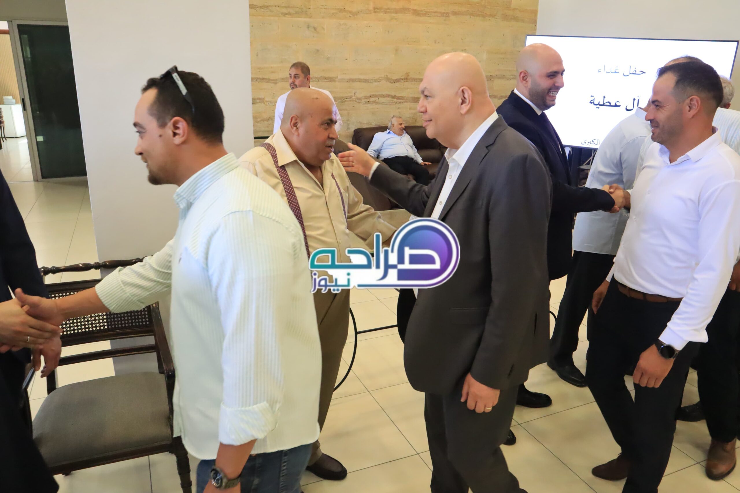 آل عطية الكرام.. مأدبة غداء حاشدة احتفاءً بزفاف الشاب معاذ مازن عطية