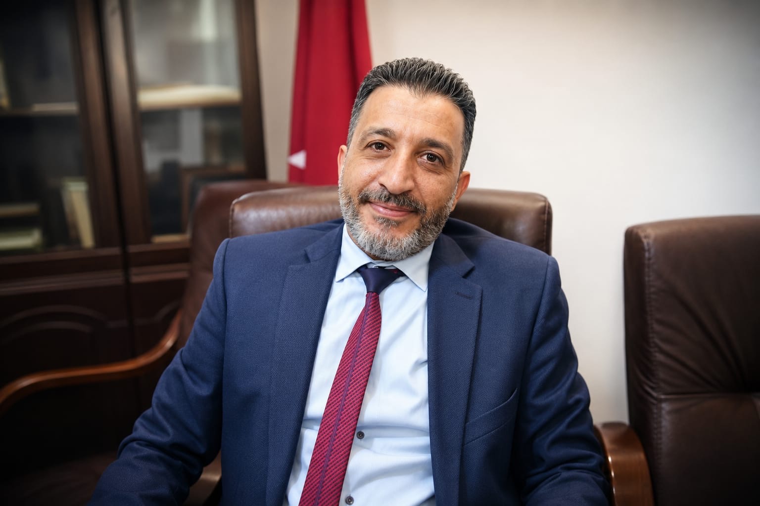 صورة حول : أحمد الملكاوي.. سيرةٌ طيبة وثقةٌ شعبية تفتح أبواب عمّان أحمد الملكاوي.. سيرةٌ طيبة وثقةٌ شعبية تفتح أبواب عمّان