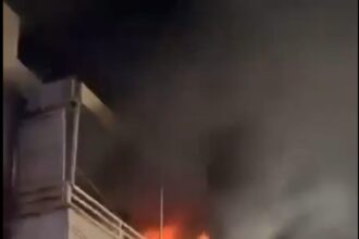 حريق منزل في الوسط التجاري بمدينة السلط.. فيديو