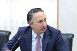 مطالبًا بالتقليم بدل الإزالة… أبو رمان يوجّه سؤالًا نيابيًا إلى دولة رئيس الوزراء عن قيام أمانة عمّان بإزالة أشجار الأرصفة