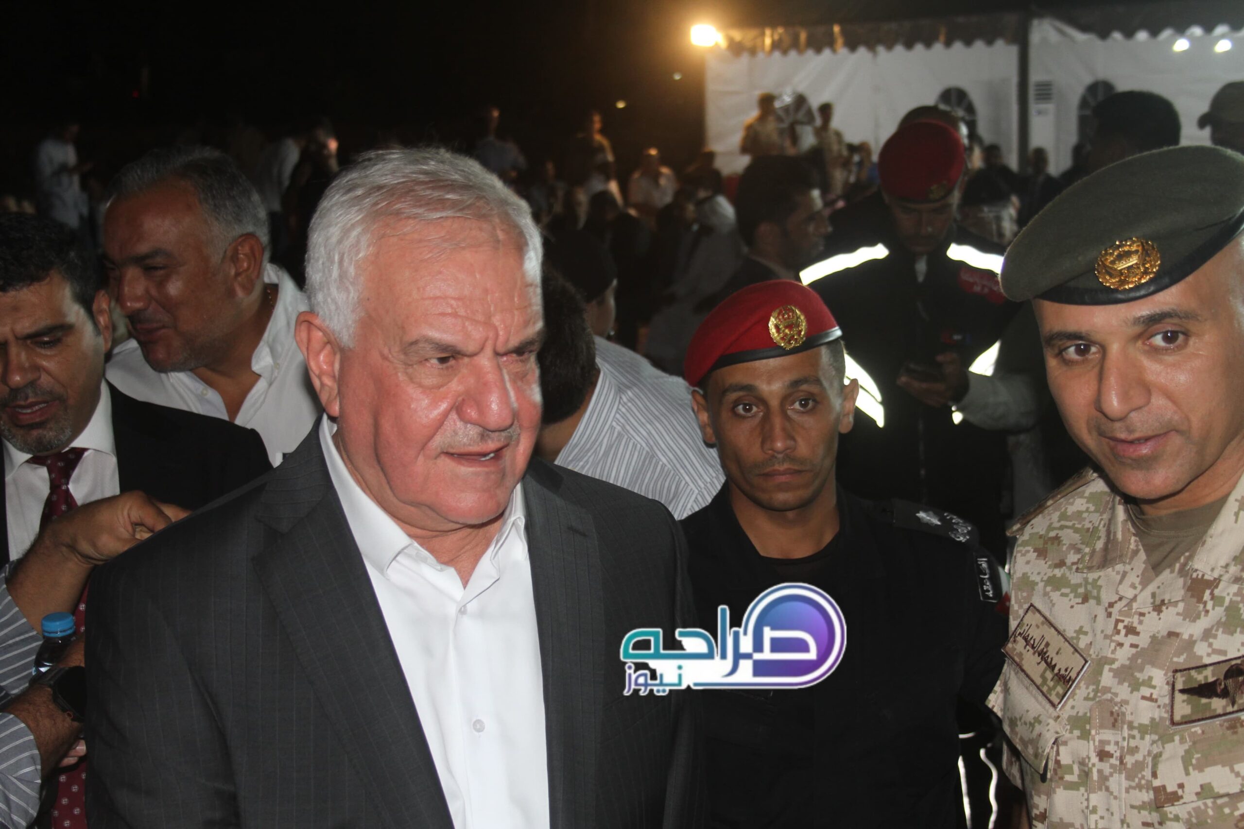 صورة حول : الحنيطي يستقبل التهاني بمناسبة ترفيعه إلى رتبة فريق .. (صور ) الحنيطي يستقبل التهاني بمناسبة ترفيعه إلى رتبة فريق .. (صور )