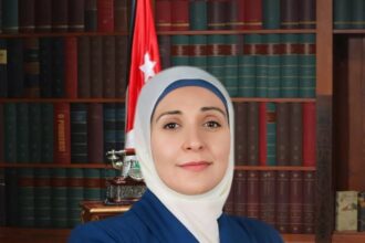 الحضانة بين العدالة ومصلحة الطفل: هل آن الأوان لإعادة النظر في ميزان الحقوق بين الأب والأم؟