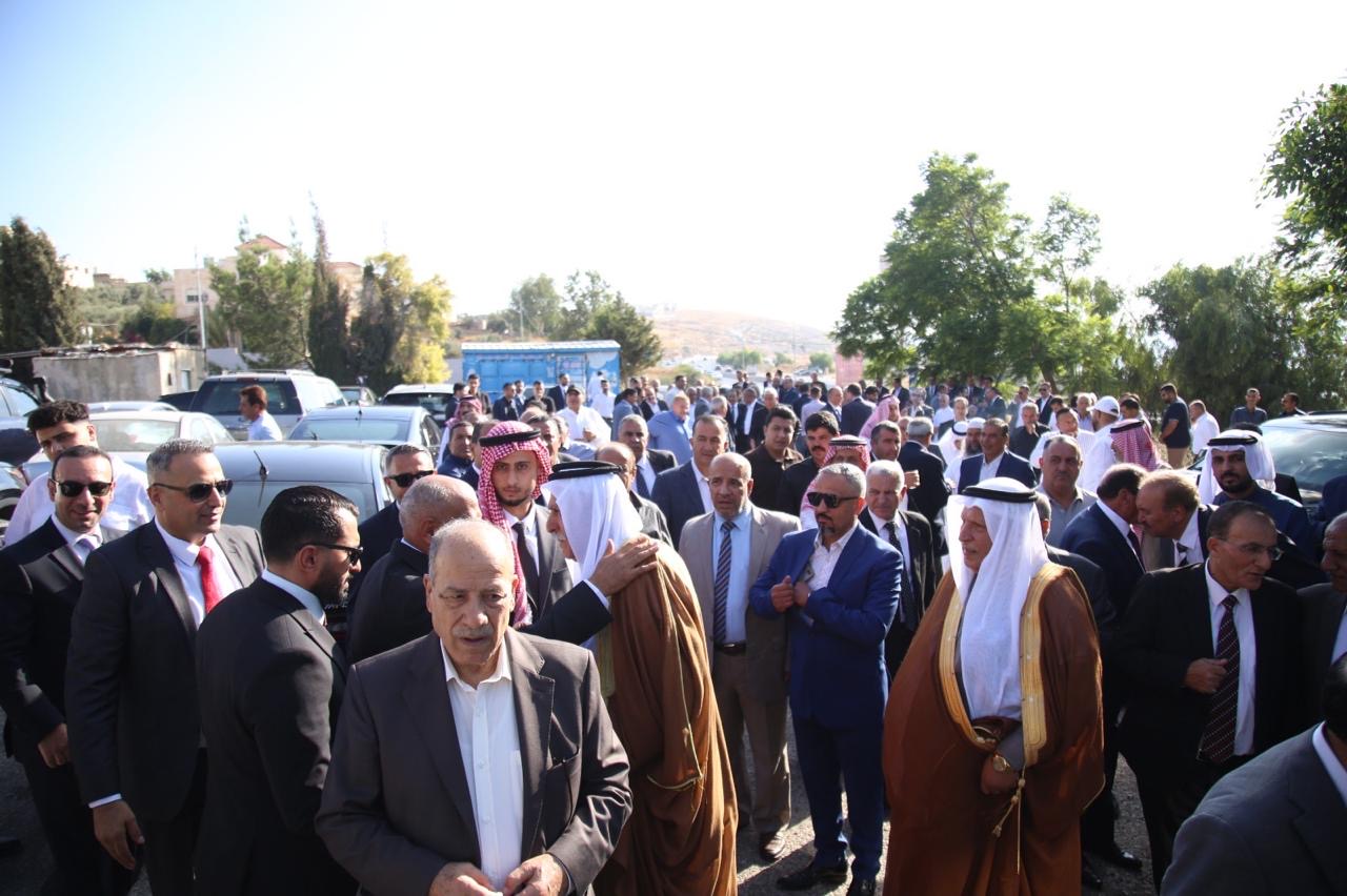 معالي سلامه حماد طلب ومعالي محمد الخلايله أعطى.. آل السلامات وآل صلاح نسايب ( صور)