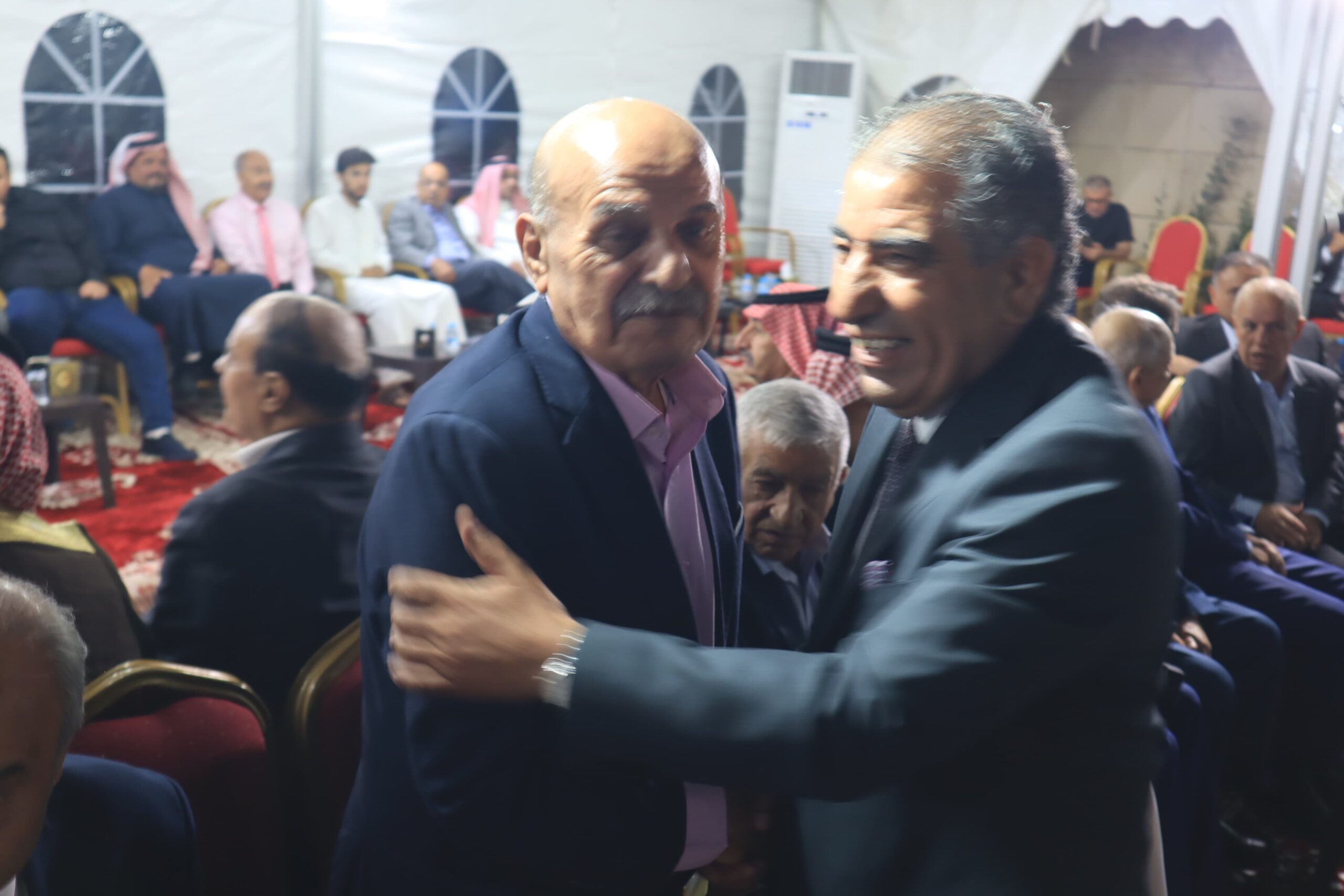 الحنيطي يستقبل التهاني بمناسبة ترفيعه إلى رتبة فريق .. (صور )